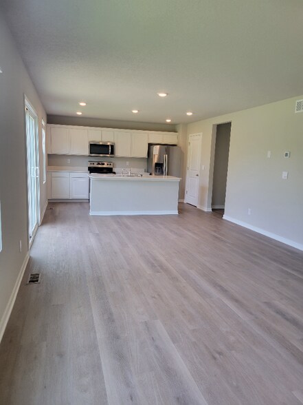 Building Photo - 4920 Copper Rdg Cir