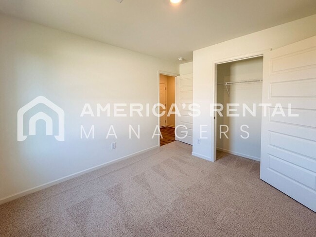 Building Photo - Spacious Four Bedroom for Rent in Tuscaloosa, AL!