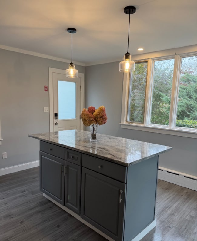 Building Photo - 148 Russells Mills Rd