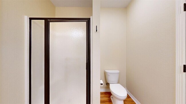 Building Photo - 2900 Horseback Ct