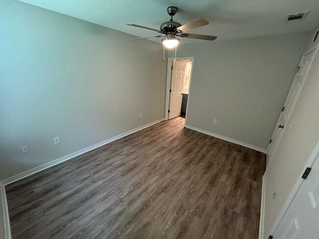 Building Photo - 766 Rosa Parks Cir