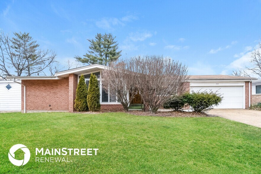 Building Photo - 3665 Hambletonian Dr