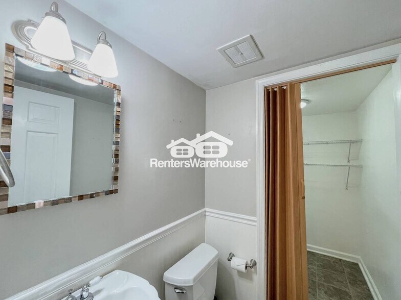 Building Photo - 6344 Chestnut Hill Rd