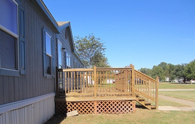 Building Photo - 1143 Pecan Ridge