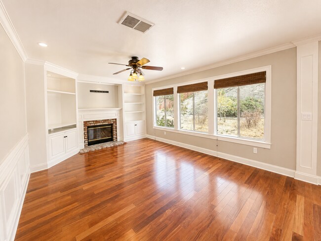 Building Photo - 32965 Sotelo Dr