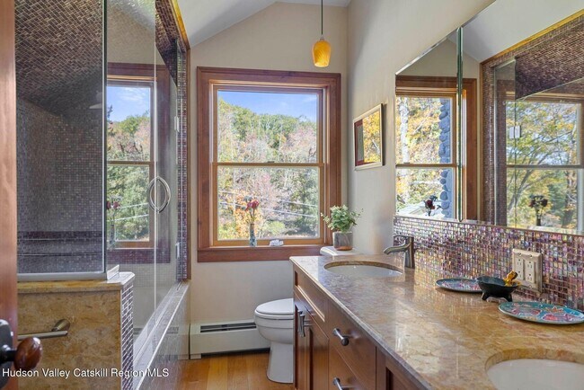 Building Photo - 114 Chase Rd