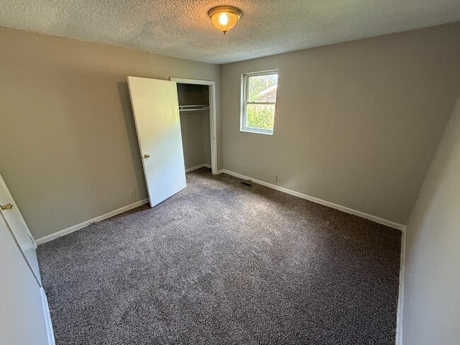 Building Photo - 1480 Snell Blvd