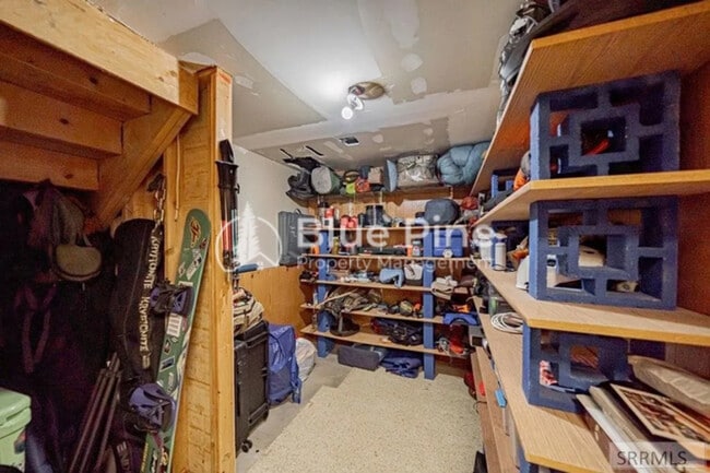 Building Photo - 648 Buckboard Ln