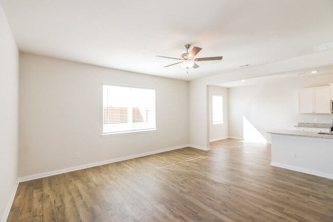 Building Photo - 409 Sunny Highlands Dr