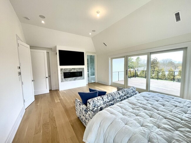 Building Photo - 59 Shinnecock Hills Rd