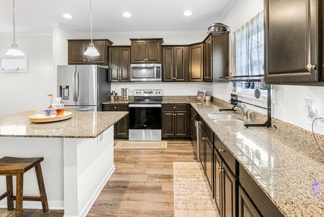 Building Photo - 4105 Thimbleberry Dr