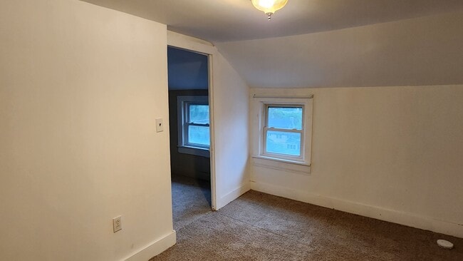 Building Photo - Four bedroom house available now  in Bradford PA! Home has been recently remodeled and is ready t...