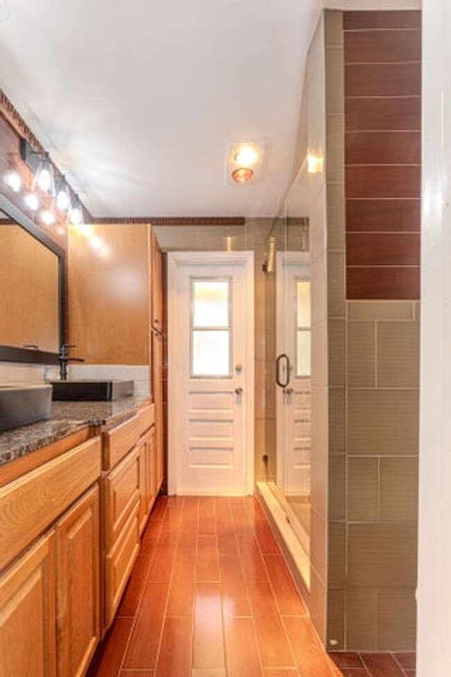 Building Photo - 169 Armadillo Way