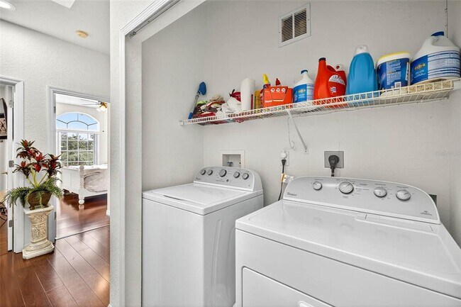 Building Photo - 3408 Primrose Way