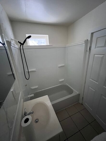 Building Photo - 2636 N Richards St