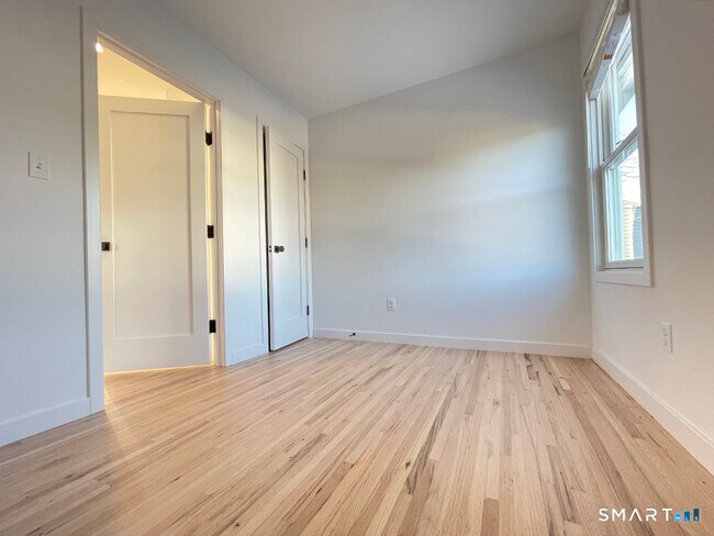 Building Photo - 59 Vitti St