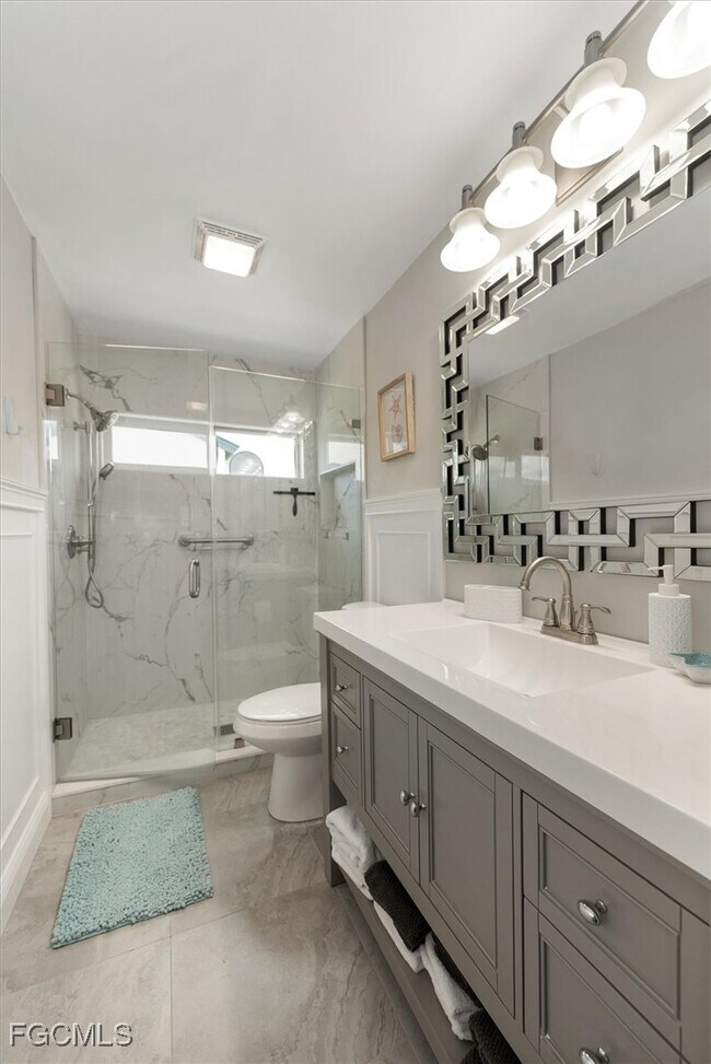 Building Photo - 3418 SE 19th Ave