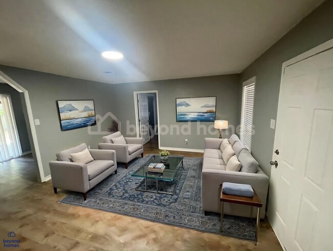 Building Photo - 204 Calloway Ave