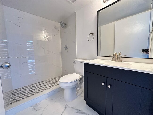 Building Photo - 7125 NW 186th St