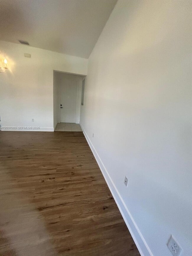 Building Photo - 5525 Agostino Way