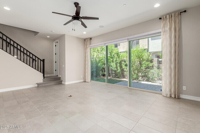 Building Photo - 7508 E Via De Luna Dr