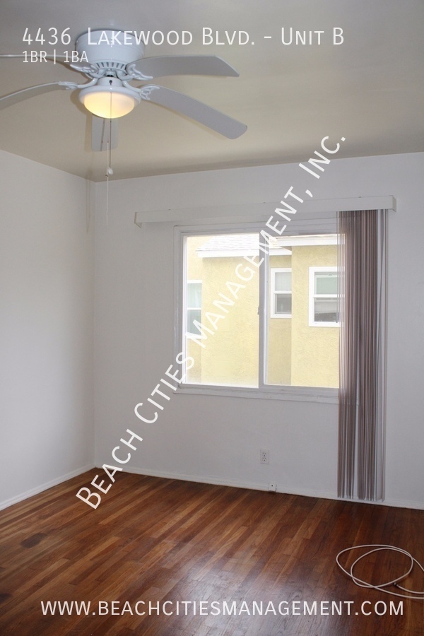 Building Photo - 4436 Lakewood Blvd