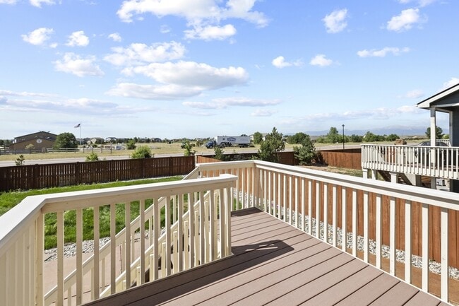 Building Photo - 9432 Beryl Dr