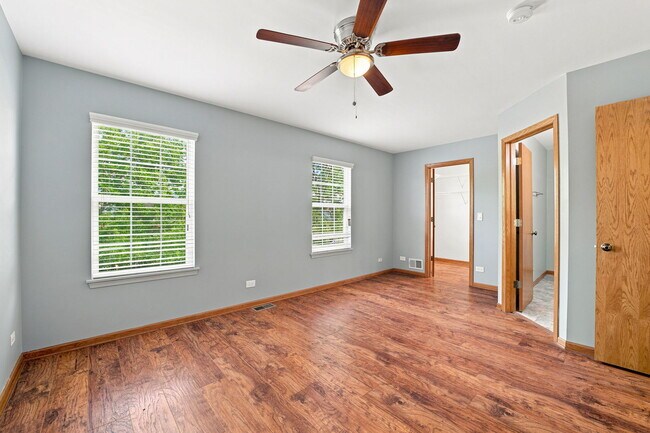 Building Photo - 2554 Warm Springs Ln