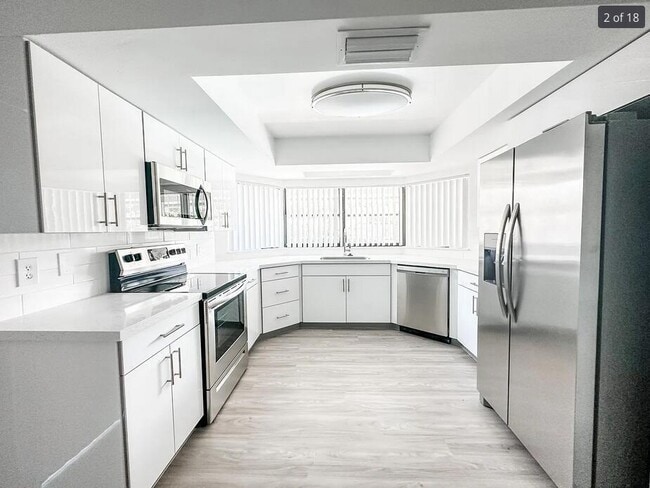 Building Photo - 3048 NW 27th Terrace