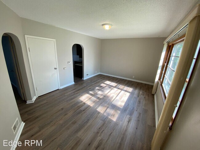 Building Photo - 2 br, 1 bath House - 1024 Dundee Ave