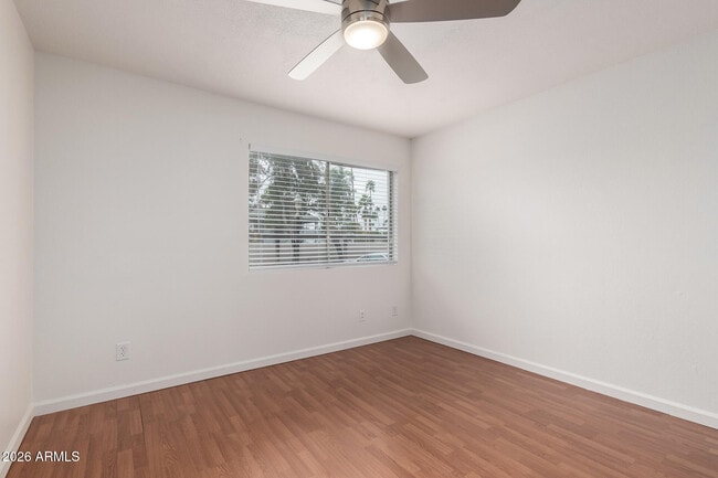 Building Photo - 616 S Hardy Dr