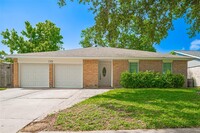 Building Photo - 719 Ramada Dr