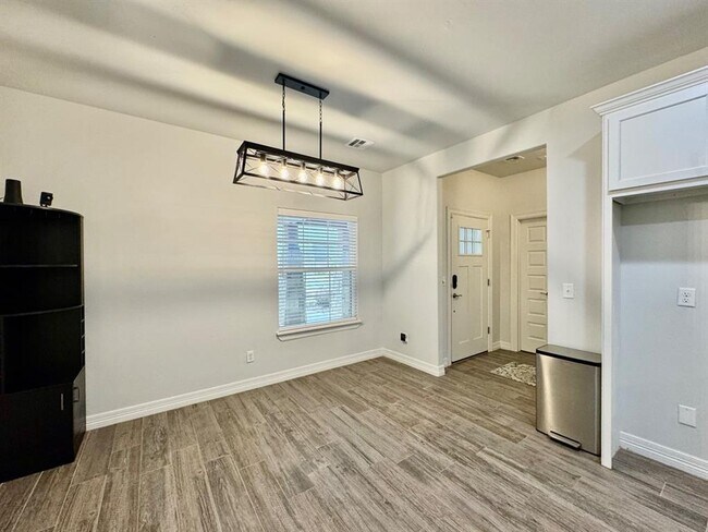 Building Photo - 8501 NW 109th Terrace