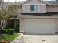 Building Photo - Move in special- 2 Weeks Free!