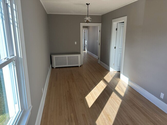 Building Photo - 173-175 Center Street