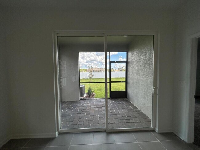 Building Photo - 4341 Curacao Pl