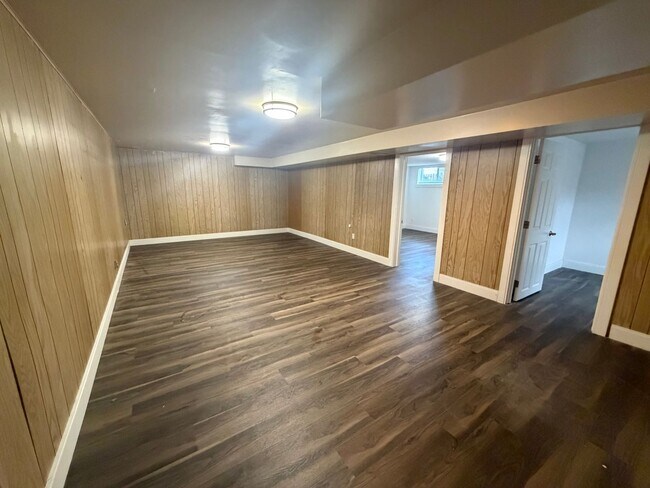 Building Photo - Beautiful 3-bedroom Tacoma Home! Apply Today