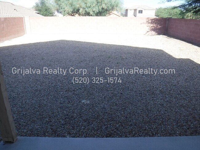 Building Photo - 4 BD, 3 BA Two-Story Home in Los Arroyos for Rent **MOVE-IN SPECIAL ** (Old Nogales Hwy/Calle Verde)