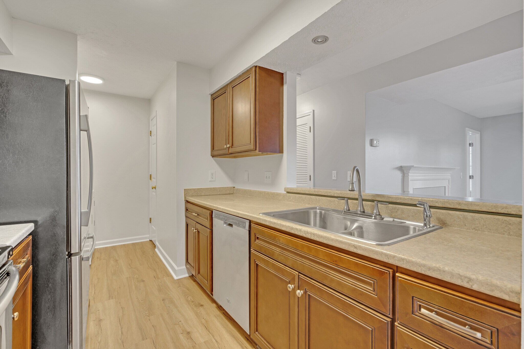 Kitchen - 151 N Timber Dr