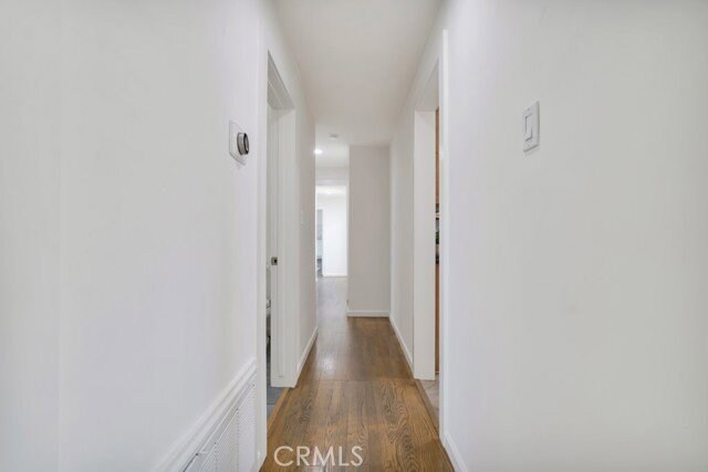 Building Photo - 22529 Clarendon St