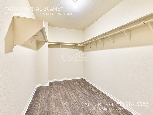 Building Photo - 6812 Doyal Dr