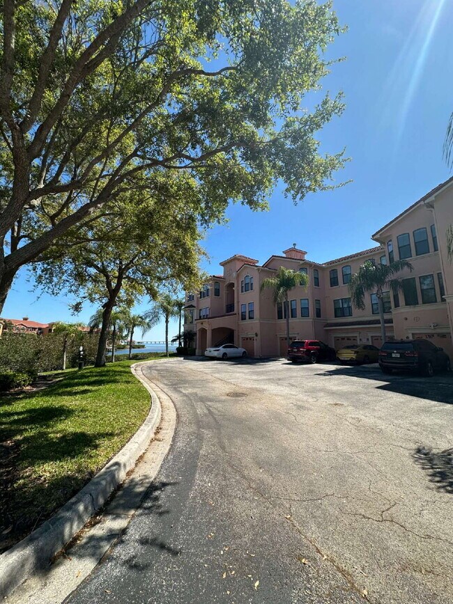 Building Photo - 2755 Via Capri