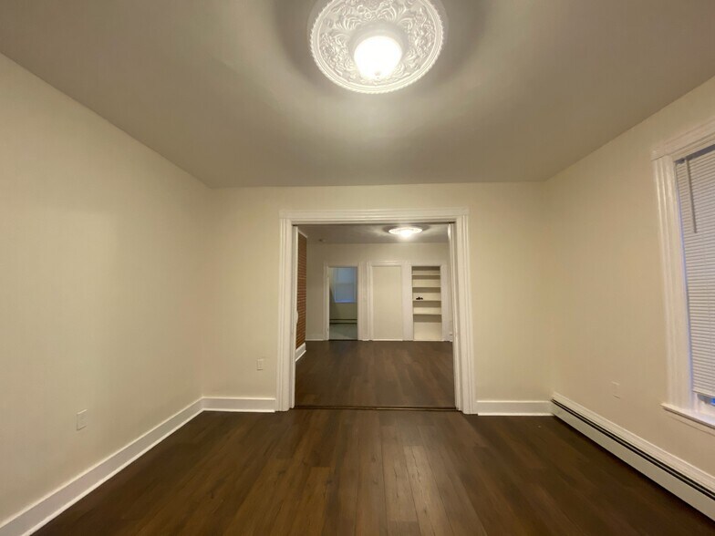 Building Photo - 53 Sumner St