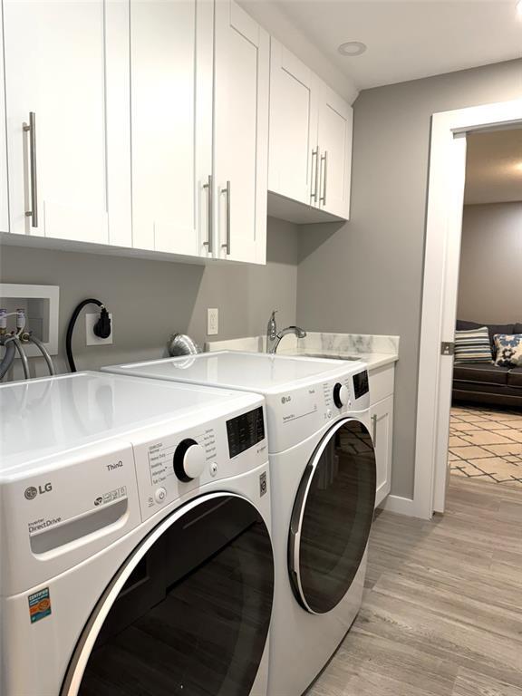 Building Photo - 1 Beach Dr SE