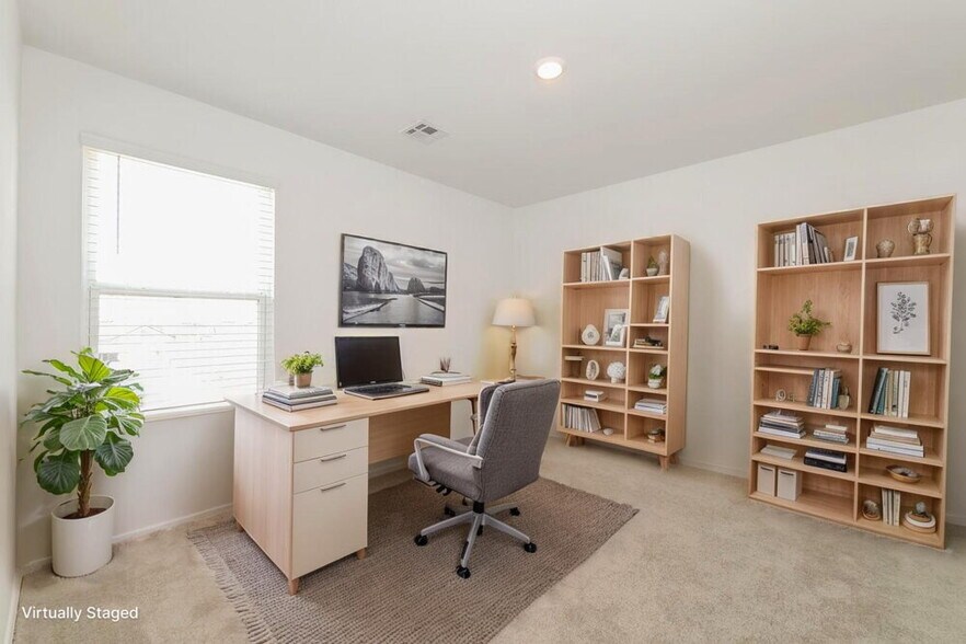 Building Photo - 12836 Torretta Wy