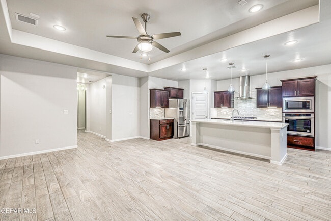 Building Photo - 12616 Brixton Ave