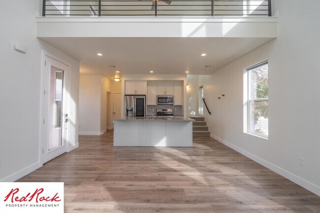 Building Photo - 5524 S Ochre Ln