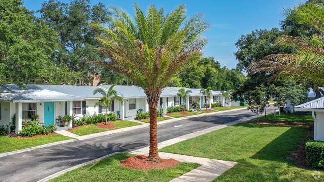Primary Photo - City Walk Villas | 1 & 2 Bedroom Apartments in Mount Dora, FL