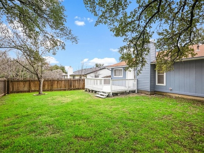 Building Photo - 3504 Gable Dr