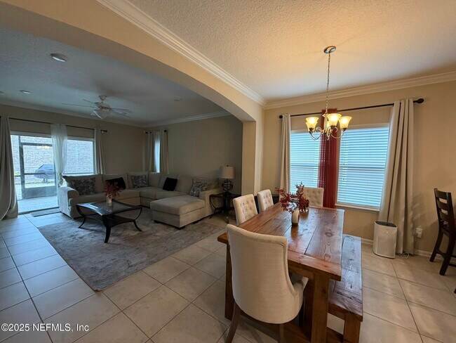 Building Photo - 7292 Claremont Creek Dr